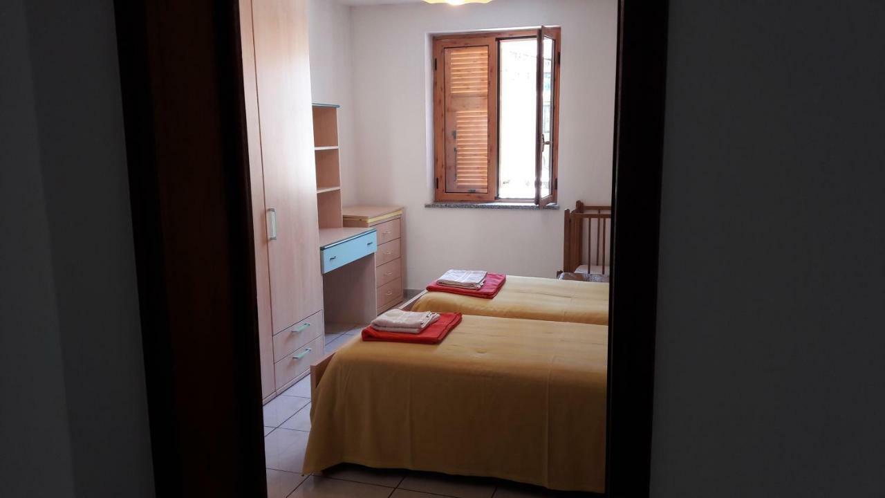 הוילה ספוטורנו Casa Giardino מראה חיצוני תמונה